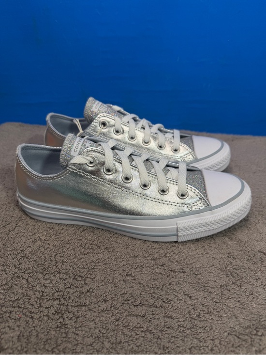 Converse Shoes - Converse 
Brand new